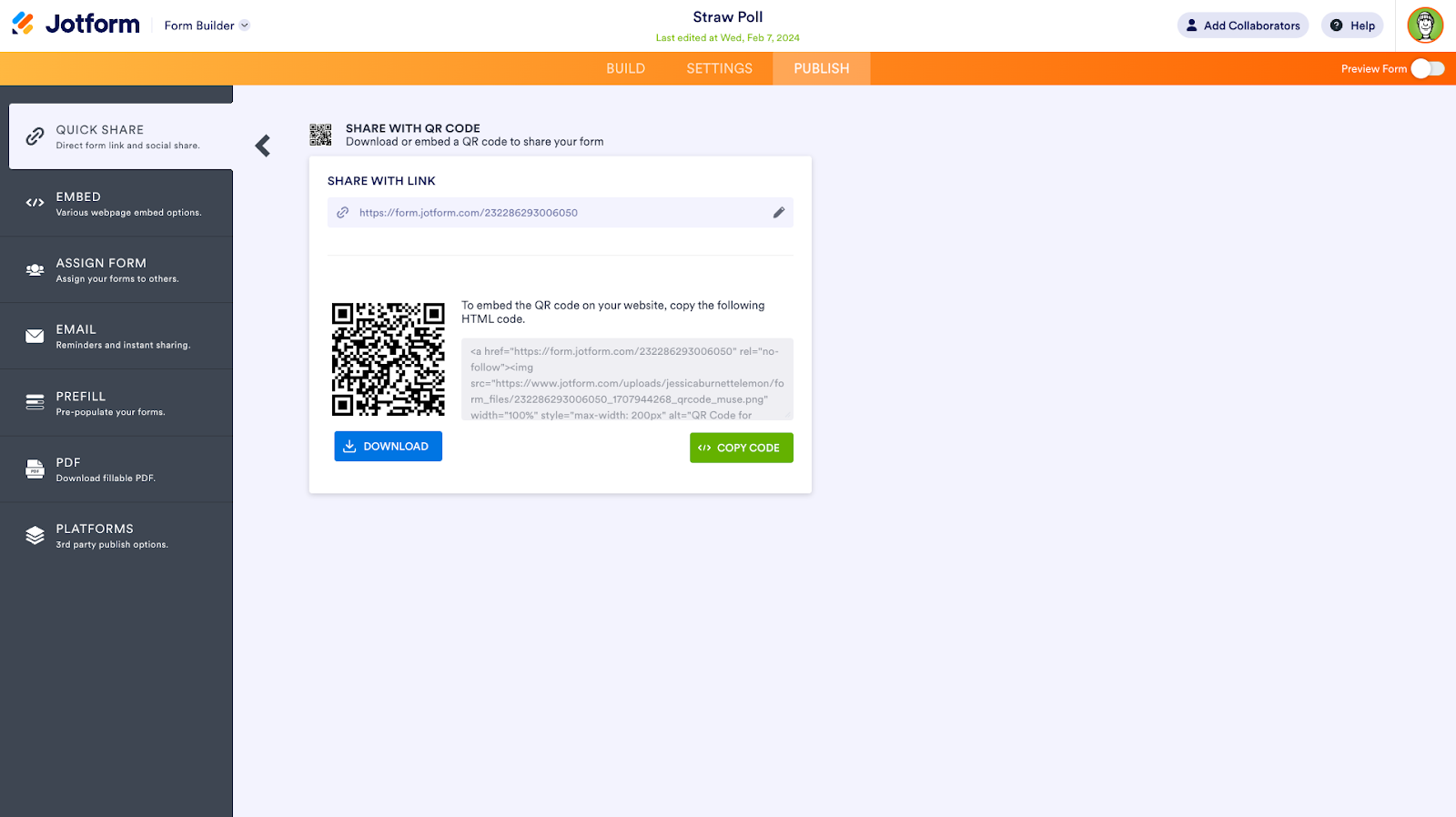 Jotform's publishing options showing a QR code and direct link for sharing a 'Straw Poll' form, with options for downloading or copying the code