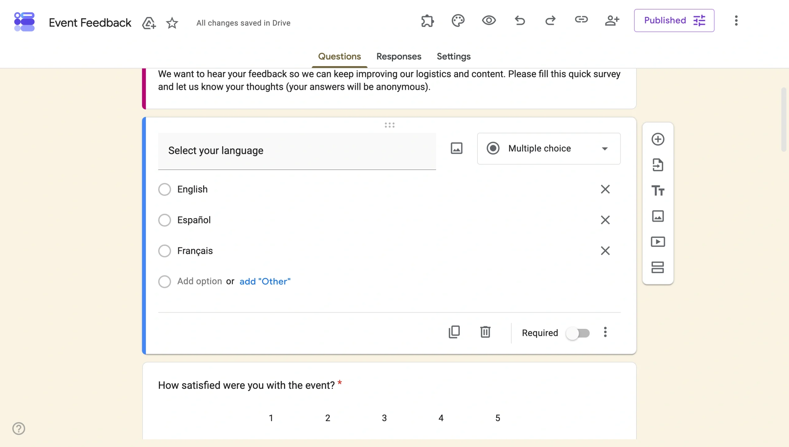 Google Forms question with answer choices translated into multiple languages